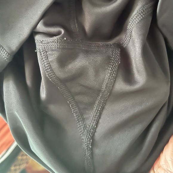 Adidas Primegreen Aeroready Capri Pants - Black/White - Medium - GUC - Picture 8 of 9